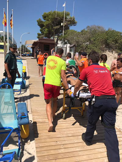 Simulacre de salvament a Platja de Muro	