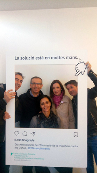 Muro commemora el 25N
