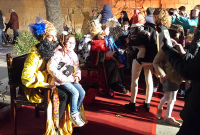 Cabalgata Muro